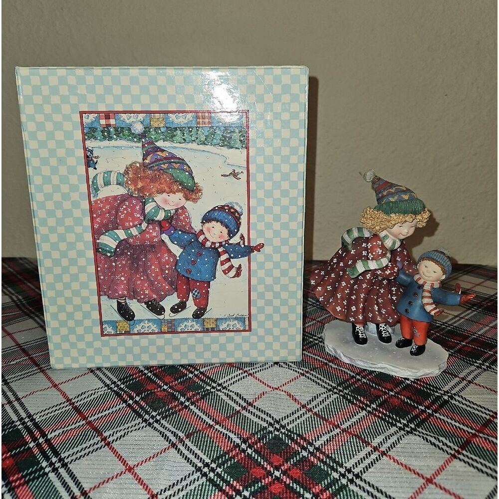 Special Friends "Abby and Sam" A Helping Hand Holiday Figurine Decor